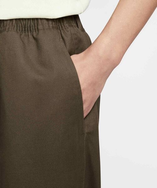 NIKE(ナイキ)の「ナイキ ライフ メンズ ワイドレッグ パンツ / Nike Life Men's Wide-Leg Pants II0520-212 Dark Hazel(チノパンツ・メンズ・ブラウン系その他・M/S/L/2XL/XL)」の4枚目の写真