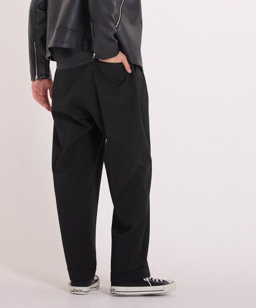 coca（coca）（コカ）の「ソフトツイルタックテーパードパンツ（その他パンツ・メンズ・ブラック/ライトグレー・L/M/XL）」の5枚目の写真
