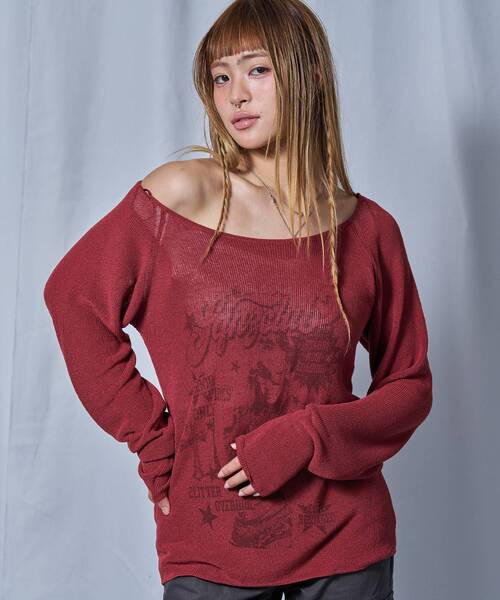 SEQUENZ（シークエンズ）の「【sqnz（エスキュンズ）】sqnz rock sheer knit / レディース ワンショルダー ニット クルーネック 長袖 プリント シアー（ニット/セーター・レディース・レッド/グレイッシュベージュ/ブラック・MEDIUM/SMALL）」の17枚目の写真