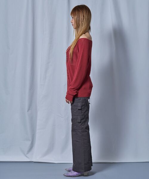 SEQUENZ（シークエンズ）の「【sqnz（エスキュンズ）】sqnz rock sheer knit / レディース ワンショルダー ニット クルーネック 長袖 プリント シアー（ニット/セーター・レディース・レッド/グレイッシュベージュ/ブラック・MEDIUM/SMALL）」の22枚目の写真