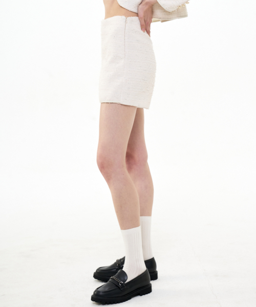 B QUIET(ビークワイエット)の「TWEED SKIRT SHORTS_IVORY(スカート・レディース・その他・MEDIUM/SMALL)」の5枚目の写真