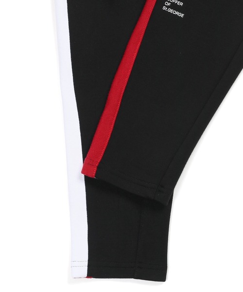 The DUFFER of ST.GEORGE（ザダファーオブセントジョージ）の「【WEB限定アイテム】SIDE LINE SLIM PANTS：ダンボールニット サイドライン スリムパンツ（スウェットパンツ・メンズ・グレー/ブラック/ベージュ・X-LARGE/LARGE/MEDIUM/SMALL）」の16枚目の写真