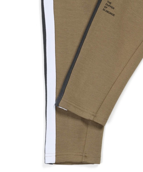 The DUFFER of ST.GEORGE（ザダファーオブセントジョージ）の「【WEB限定アイテム】SIDE LINE SLIM PANTS：ダンボールニット サイドライン スリムパンツ（スウェットパンツ・メンズ・グレー/ブラック/ベージュ・X-LARGE/LARGE/MEDIUM/SMALL）」の18枚目の写真