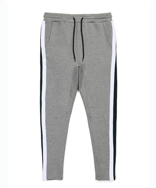 The DUFFER of ST.GEORGE（ザダファーオブセントジョージ）の「【WEB限定アイテム】SIDE LINE SLIM PANTS：ダンボールニット サイドライン スリムパンツ（スウェットパンツ・メンズ・グレー/ブラック/ベージュ・X-LARGE/LARGE/MEDIUM/SMALL）」の12枚目の写真