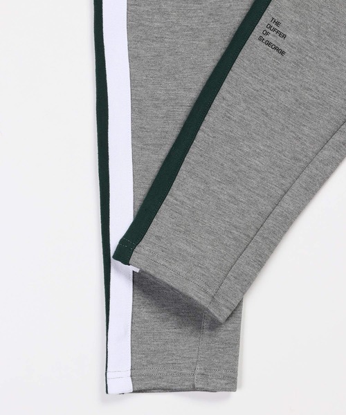 The DUFFER of ST.GEORGE（ザダファーオブセントジョージ）の「【WEB限定アイテム】SIDE LINE SLIM PANTS：ダンボールニット サイドライン スリムパンツ（スウェットパンツ・メンズ・グレー/ブラック/ベージュ・X-LARGE/LARGE/MEDIUM/SMALL）」の17枚目の写真