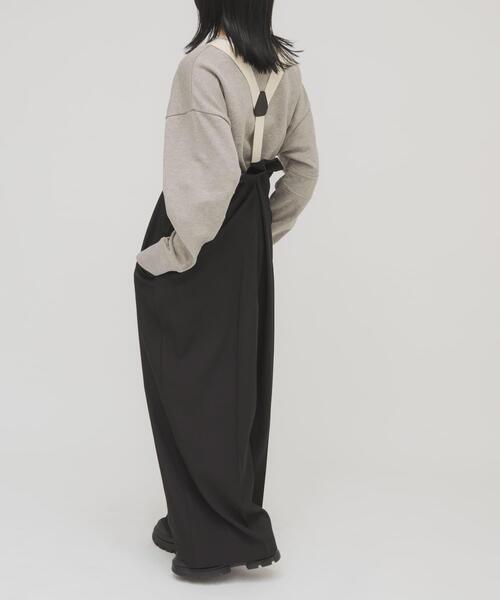 KBF（ケイビーエフ）の「BACKタックサスペンダーパンツ（その他パンツ・レディース・ブラック/ブラウン系その他・ONE）」の16枚目の写真