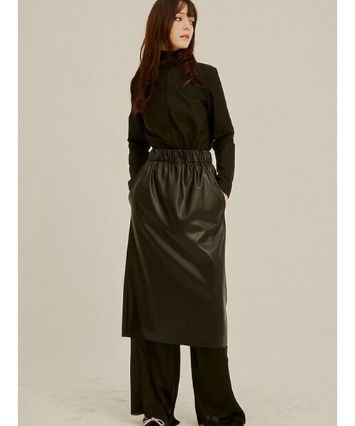 Sorry,Too Much Love(ソーリートゥーマッチラブ)の「Sporty Leather Midi Skirt_Black(スカート・レディース・その他・FREE)」の4枚目の写真