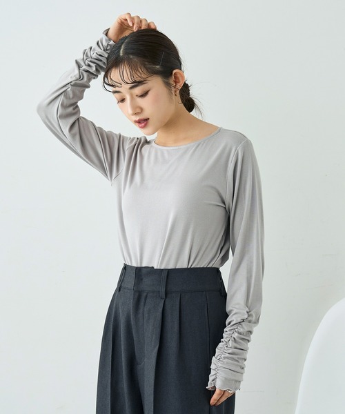 mil(ミル)の「袖口シャーリング デザイントップス【586103】(Tシャツ/カットソー・レディース・ライトグレー/ピンク/オフホワイト/ブラック・XS/S)」の3枚目の写真
