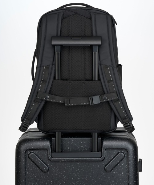 Samsonite（サムソナイト）の「サムソナイトレッド Z-ZIP バックパック M（バックパック/リュック・メンズ・ブラック/ブラック×ブルー・ONE SIZE）」の10枚目の写真