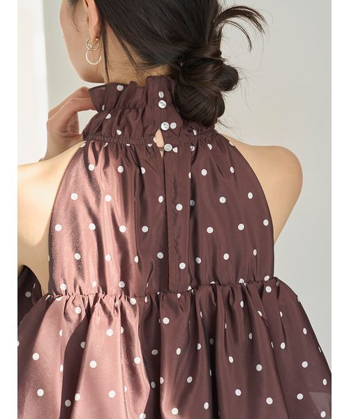 SNIDEL（スナイデル）の「ボリュームエアリーミニワンピース（ワンピース・レディース・ブラウン/ホワイト/ドット・1/0）」の17枚目の写真