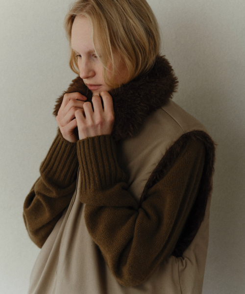 URAGO(ユラーゴ)の「Shearing inner jumper_Beige(ダウンジャケット/コート・レディース・Beige・FREE)」の3枚目の写真