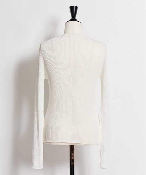 NOELA(ノエラ)の「シアーハイネックニット(ニット/セーター・レディース・ブラック/オフホワイト/ブルー・フリー)」の18枚目の写真