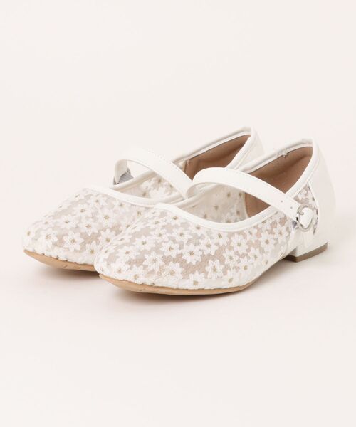 la farfa SHOES(ラ・ファーファ シューズ)の「la farfa shoes 花柄 チュールパンプス(パンプス・レディース・ブラック/アイボリー・25.0cm/24.5cm/24.0cm/26.0cm/25.5cm/26.5cm/23.5cm)」の2枚目の写真