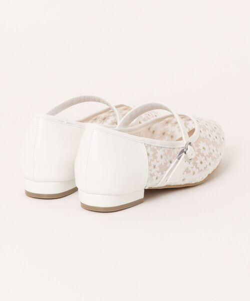 la farfa SHOES(ラ・ファーファ シューズ)の「la farfa shoes 花柄 チュールパンプス(パンプス・レディース・ブラック/アイボリー・25.0cm/24.5cm/24.0cm/26.0cm/25.5cm/26.5cm/23.5cm)」の3枚目の写真