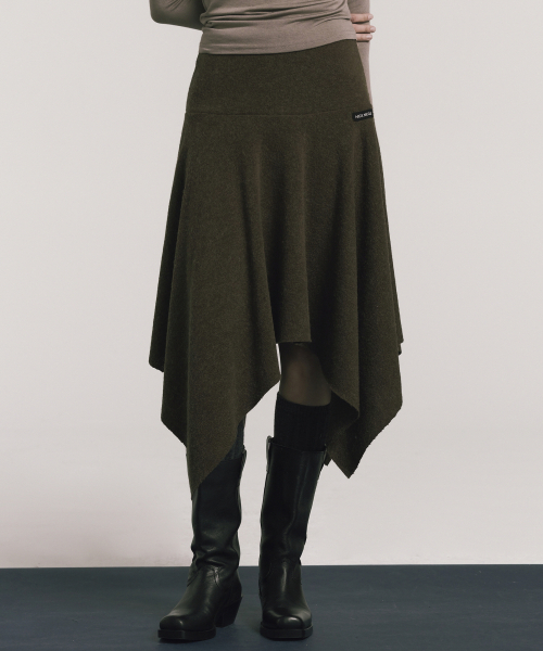 NICK&NICOLE(ニックアンドニコール)の「ASYMMETRIC HEM WOOL SKIRT_BROWN(スカート・レディース・その他・FREE)」の1枚目の写真