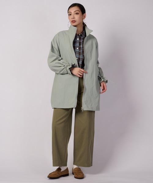 Eddie Bauer(エディーバウアー)の「モジュラー スタンドジップコート(ナイロンジャケット・レディース・ライトオリーブ/グレイッシュブルー/ブラック・XL/L/M/S)」の12枚目の写真