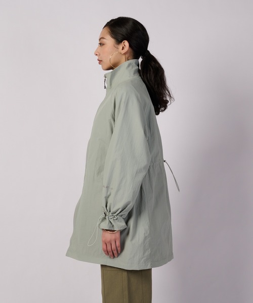 Eddie Bauer(エディーバウアー)の「モジュラー スタンドジップコート(ナイロンジャケット・レディース・ライトオリーブ/グレイッシュブルー/ブラック・XL/L/M/S)」の14枚目の写真