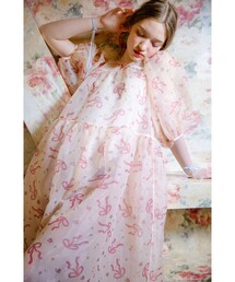 CAROLINA GLASER（カロリナ グレイサー）の「リボンフラワー シアーバルーンスリーブ ワンピース（ワンピース）」