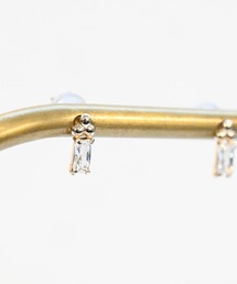 大人気月甲ピアスに18金が登場｜K18YG ムーンピアス 5×10（ピアス（両