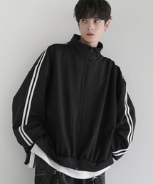 LILL（リル）の「ブルゾン（ブルゾン）」