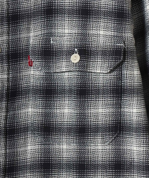 Levi's（リーバイス）の「Levi's/リーバイス JACKSON WORKER OMBRE CHECK SHIRT/オーバーサイズ オンブレチェックシャツ/フランネルシャツ/レギュラーカラーシャツ/レディース メンズ（シャツ/ブラウス・メンズ・ブラック/ブルー・M/XL）」の10枚目の写真