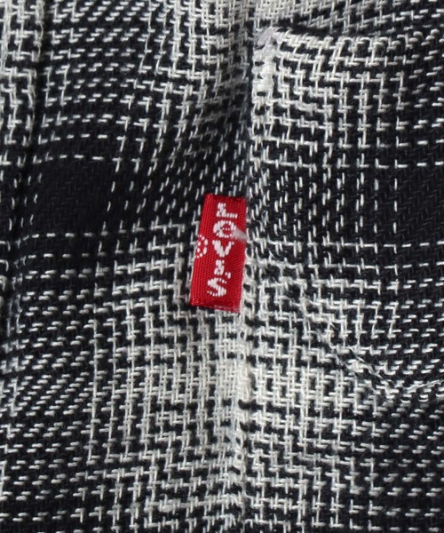 Levi's（リーバイス）の「Levi's/リーバイス JACKSON WORKER OMBRE CHECK SHIRT/オーバーサイズ オンブレチェックシャツ/フランネルシャツ/レギュラーカラーシャツ/レディース メンズ（シャツ/ブラウス・メンズ・ブラック/ブルー・M/XL）」の11枚目の写真