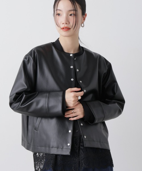 NANO universe（ナノユニバース）の「フェイクレザーパールドットノーカラージャケット（ノーカラージャケット・レディース・ブラック/ベージュ・FREE）」の11枚目の写真