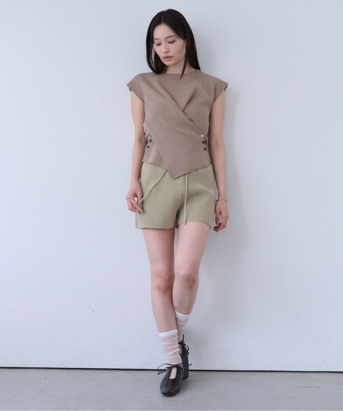 SOYEN(ソイエン)の「リブニットブルマショートパンツ/セットアップ可(その他パンツ・レディース・ベージュ/チャコール・F)」の5枚目の写真