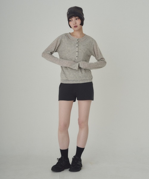 SOYEN（ソイエン）の「リブニットブルマショートパンツ/セットアップ可（その他パンツ・レディース・ベージュ/チャコール・F）」の15枚目の写真