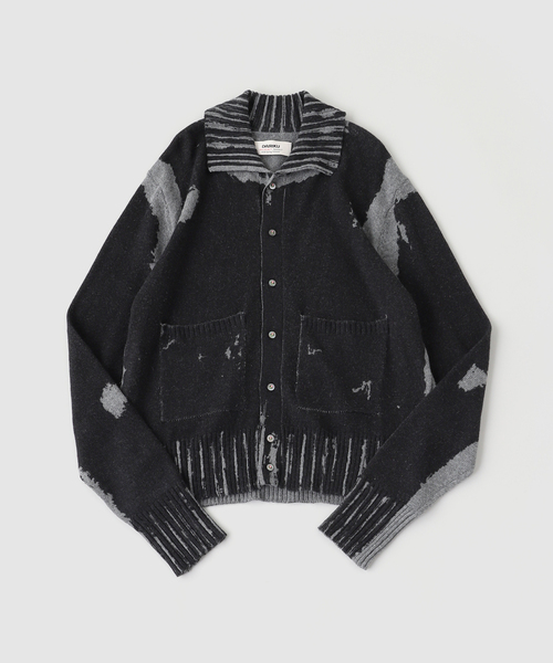 DAIRIKU(ダイリク)の「DAIRIKU / ダイリク Flower Button Printed Knit Cardi(カーディガン/ボレロ・メンズ・ブルー系その他/ブラック・MEDIUM/SMALL)」の1枚目の写真