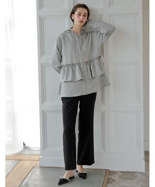 MEISM（ミズム）の「[2026S/S COLLECTION][MEISM by Re:EDIT]ダンボールフリルティアードフーディブルゾン（ブルゾン・レディース・ホワイト/ブラック/グレー・LARGE/MEDIUM）」の20枚目の写真