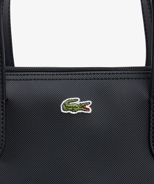 LACOSTE（ラコステ）の「L.12.12 コンセプト スモールトートバッグ（トートバッグ・レディース・ダークネイビー/ブラック・FREE）」の8枚目の写真