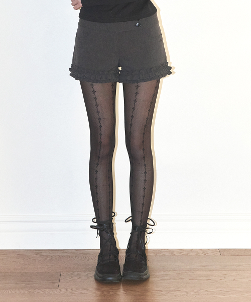 ILLIGO(イリゴ)の「フリルローバトンショーツチャコール(その他パンツ・レディース・その他・SMALL/MEDIUM)」の1枚目の写真