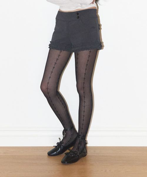 ILLIGO(イリゴ)の「フリルローバトンショーツチャコール(その他パンツ・レディース・その他・SMALL/MEDIUM)」の2枚目の写真