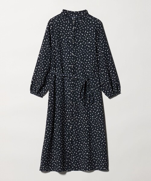 A DAY IN THE LIFE UNITED ARROWS(アデイインザライフユナイテッドアローズ)の「プリント フリルネック シャツワンピース <A DAY IN THE LIFE>(ワンピース・レディース・ベージュ/ネイビー/その他1・FREE)」の2枚目の写真