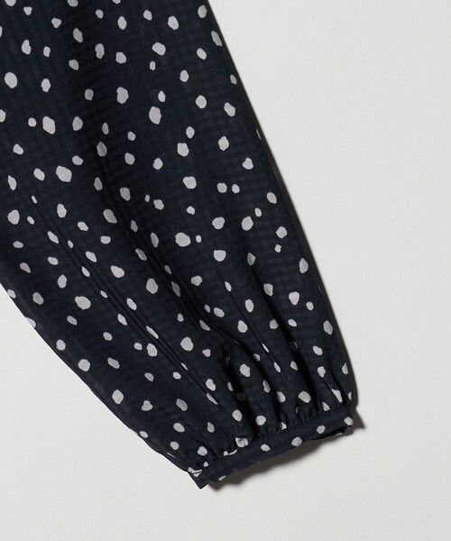 A DAY IN THE LIFE UNITED ARROWS(アデイインザライフユナイテッドアローズ)の「プリント フリルネック シャツワンピース <A DAY IN THE LIFE>(ワンピース・レディース・ベージュ/ネイビー/その他1・FREE)」の11枚目の写真