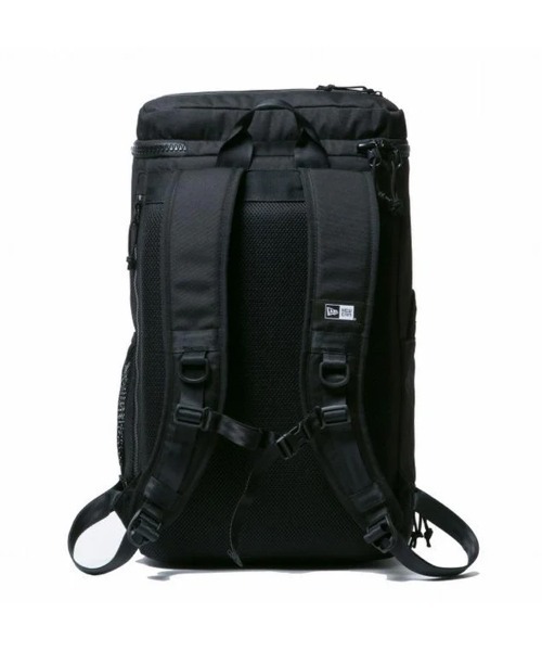 NEW ERA（ニューエラ）の「【NEW ERA】ボックスパック 32L プリントロゴ / ブラック×ホワイト[SSL]（バックパック/リュック・メンズ・ブラック・フリー）」の9枚目の写真