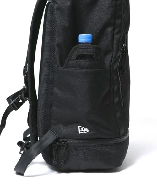 NEW ERA（ニューエラ）の「【NEW ERA】ボックスパック 32L プリントロゴ / ブラック×ホワイト[SSL]（バックパック/リュック・メンズ・ブラック・フリー）」の8枚目の写真