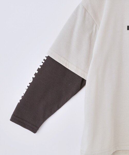 THE SHOP TK (ザ ショップ ティーケー )の「【110-160】袖レイヤード長袖迷彩アップリケ(Tシャツ/カットソー・キッズ・ライトベージュ/ブラック・11/16/15 /14/13/12)」の7枚目の写真