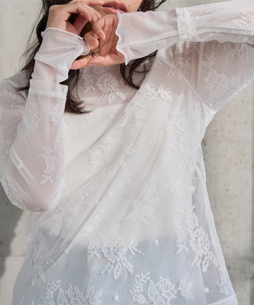 KOBE LETTUCE(コウベレタス)の「シアーレースレイヤードトップス(Tシャツ/カットソー・レディース・ブラック/ホワイト・M)」の4枚目の写真