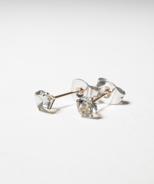 Pledge(プレッジ)の「【Pledge】 K10 Swarovski Crystals ピアス(2SET)(ピアス(両耳用)・メンズ・ホワイト/ブラック系その他/ブラック/ブルー・FREE)」の4枚目の写真