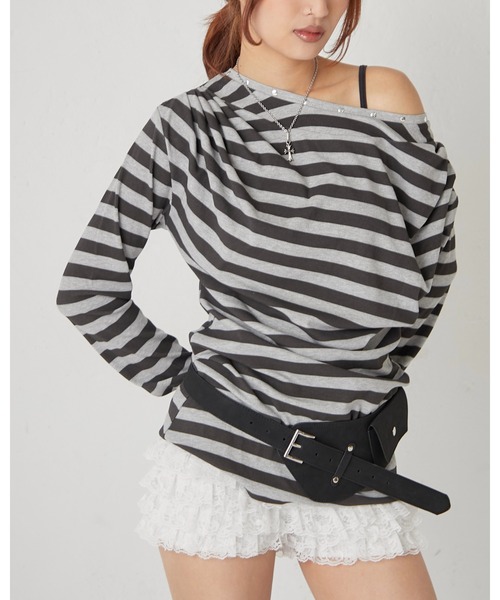 WHO'S WHO gallery（フーズフーギャラリー）の「ドレープスタッズトップス（Tシャツ/カットソー・レディース・グレー/ブラック/ホワイト/オフホワイト・FREE）」の13枚目の写真