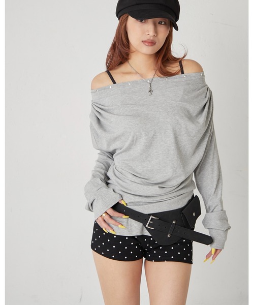 WHO'S WHO gallery（フーズフーギャラリー）の「ドレープスタッズトップス（Tシャツ/カットソー・レディース・グレー/ブラック/ホワイト/オフホワイト・FREE）」の18枚目の写真