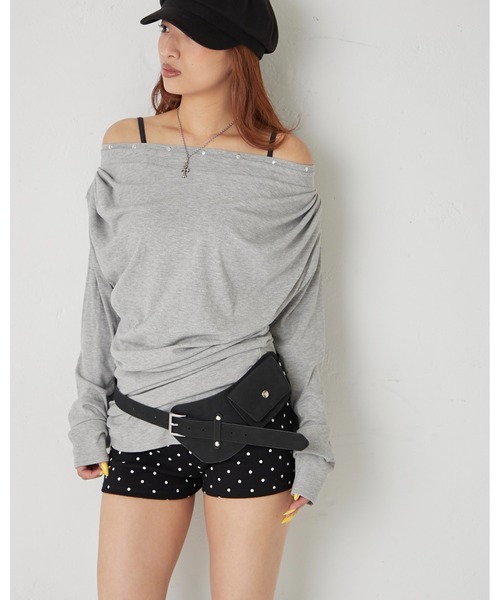 WHO'S WHO gallery（フーズフーギャラリー）の「ドレープスタッズトップス（Tシャツ/カットソー・レディース・グレー/ブラック/ホワイト/オフホワイト・FREE）」の19枚目の写真