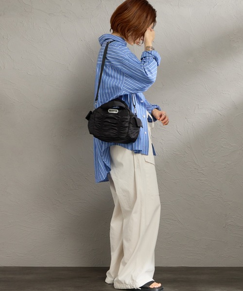 OUTDOOR PRODUCTS（アウトドアプロダクツ）の「[OUTDOOR PRODUCTS/アウトドアプロダクツ] OUTDOOR シャーリング ショルダーバッグ（ショルダーバッグ・レディース・ブラウン/ブラック・F）」の5枚目の写真