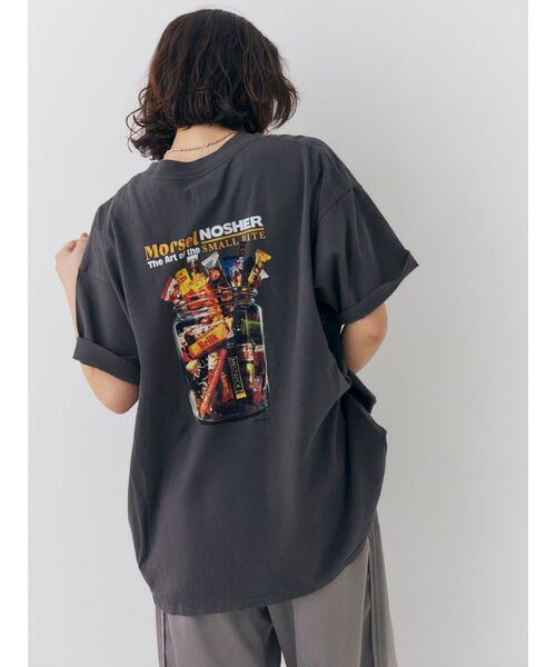 Ungrid（アングリッド）の「スナックプリントTee（Tシャツ/カットソー・レディース・イエロー/ピンク/オフホワイト/チャコールグレー・FREE）」の2枚目の写真