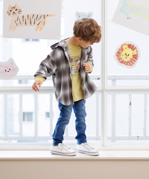 GLOBAL WORK（グローバルワーク）の「イージケアフードシャツ長袖/T/643455（シャツ/ブラウス・キッズ・ブラウン系その他7/サックスブルー・110cm/120cm/100cm）」の8枚目の写真