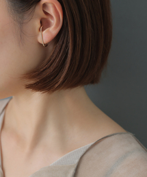 Lilas（リラ）の「J型パイプピアスL K10（両耳）（ピアス（両耳用））」