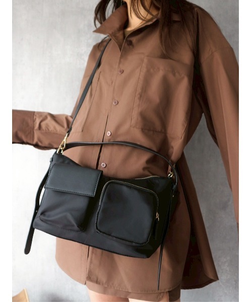 TRUNC（トランクエイティーエイト）の「Multiway Utility Crossbody Bag / マルチウェイ ユーティリティ クロスボディ バッグ（ショルダーバッグ・レディース・ブラック・FREE）」の9枚目の写真