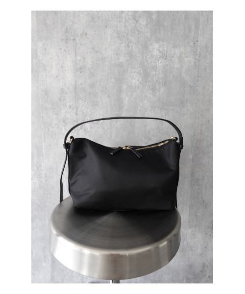 TRUNC（トランクエイティーエイト）の「Multiway Utility Crossbody Bag / マルチウェイ ユーティリティ クロスボディ バッグ（ショルダーバッグ・レディース・ブラック・FREE）」の11枚目の写真